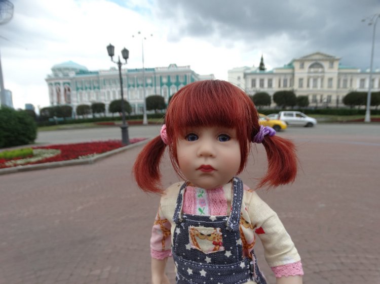 Мицци на прогулке по Екатеринбургу (фото 6)