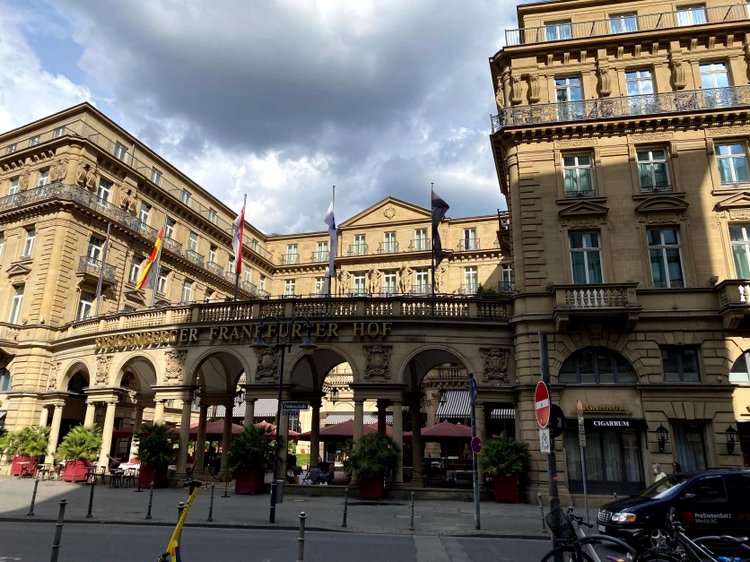 Галопом по Европам... 2 Часть