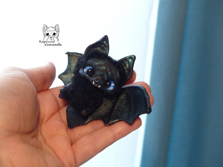 Сапфировая летучая мышка — Игрушки в смешанной технике (мех и глина): Арт