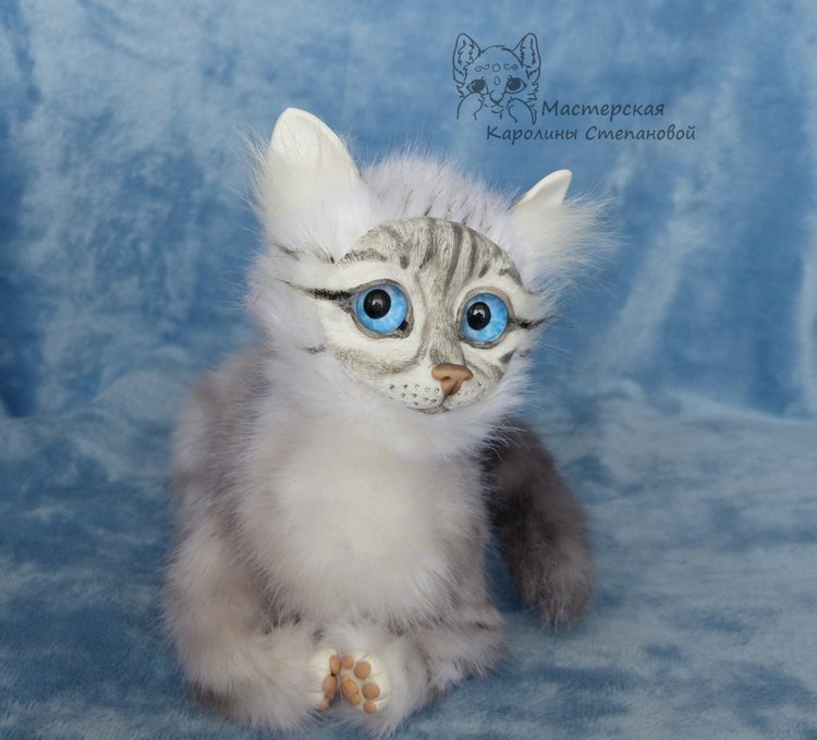 Невские Маскарадные коты серебристого окраса и Совята