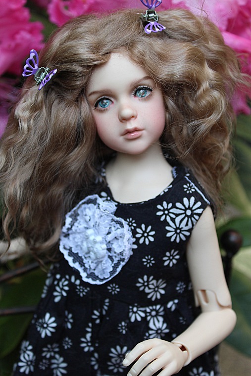 Поиск образа для Розочки. Знакомство с садом