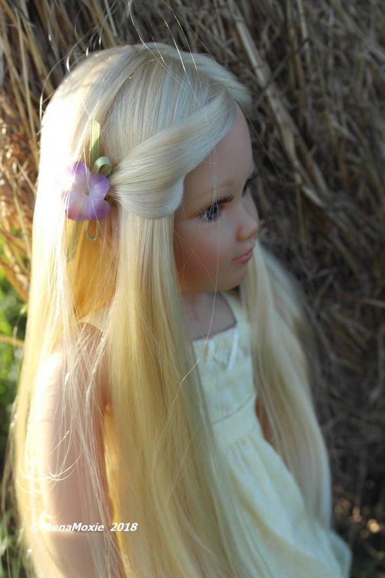 Зорянино лето. Прогулка в полях