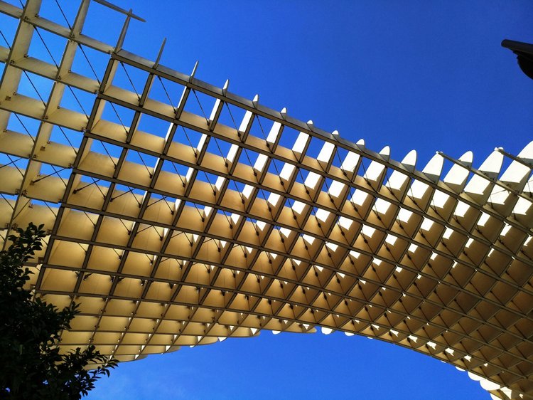 Тайна моего имени. Часть 8. Продолжение. Испания, Севилья. Удивительные вещи