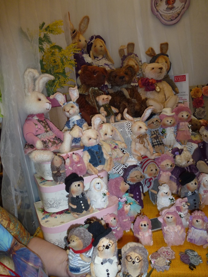 Март 2019 года - Весенний Бал Кукол на Тишинке - ЁЖИКИ