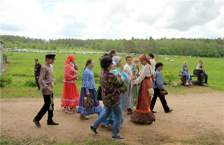 "Троицкие гуляния" в Василёво, 2017 год. Архитектурно-этнографический музей под открытым небом "Василёво" (фото 10)