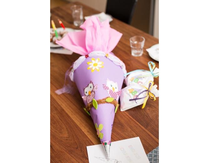 Что такое Schultüte? И с чем его едят