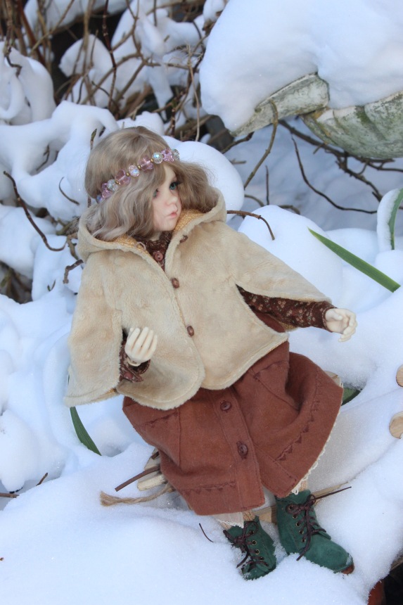 Розочка на снегу — Куклы Dollshe Craft (Доллше): BJD (БЖД)