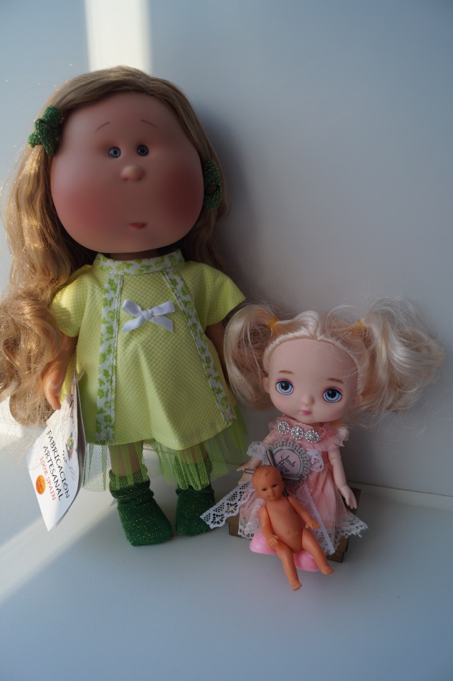 Посылочка с подарками от подруги