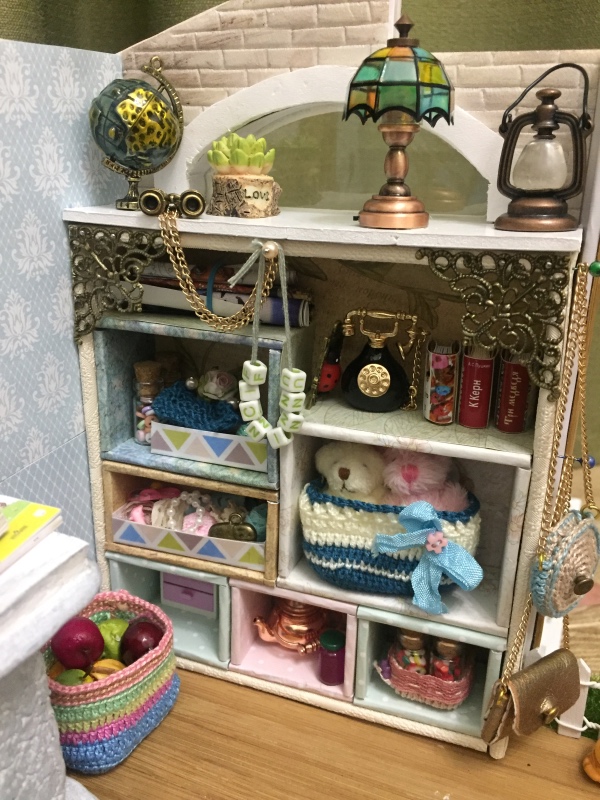 Дом швеи-вязальщицы — Румбоксы и кукольные интерьеры: фото