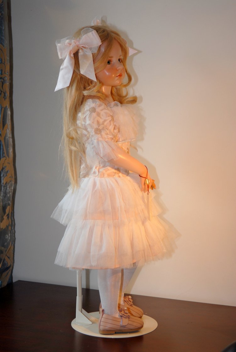 Новый образ для фарфоровой в воске Гунзелки