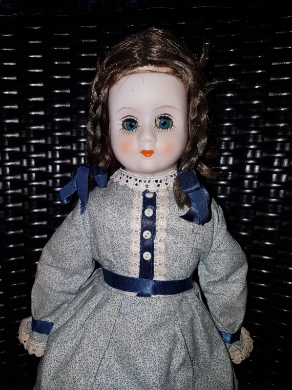 Большая коллекция Винтажных реплик с антикварных кукол