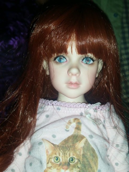 В поисках образа. Розочка примеряет парички. Опросник