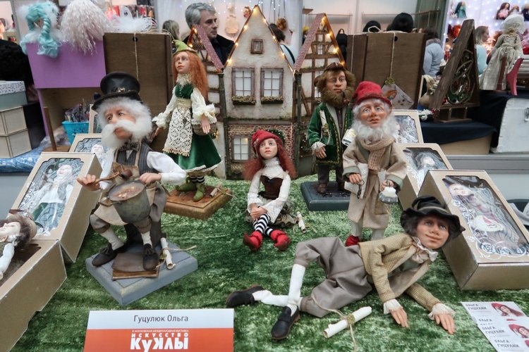 Выставка в Гостином дворе декабрь 2019. Искусство куклы X