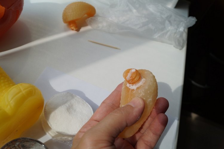 Куколки здоровы - пора выписываться