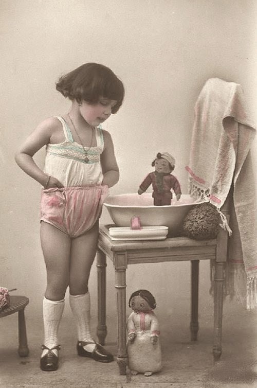 Мгновения жизни застывшие в фото или девочки другой эпохи