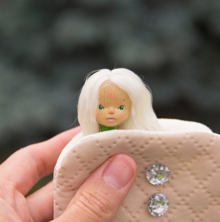 Куколка Одуваночка, маленькая деревянная фея и ее цветочный дом (фото 10)