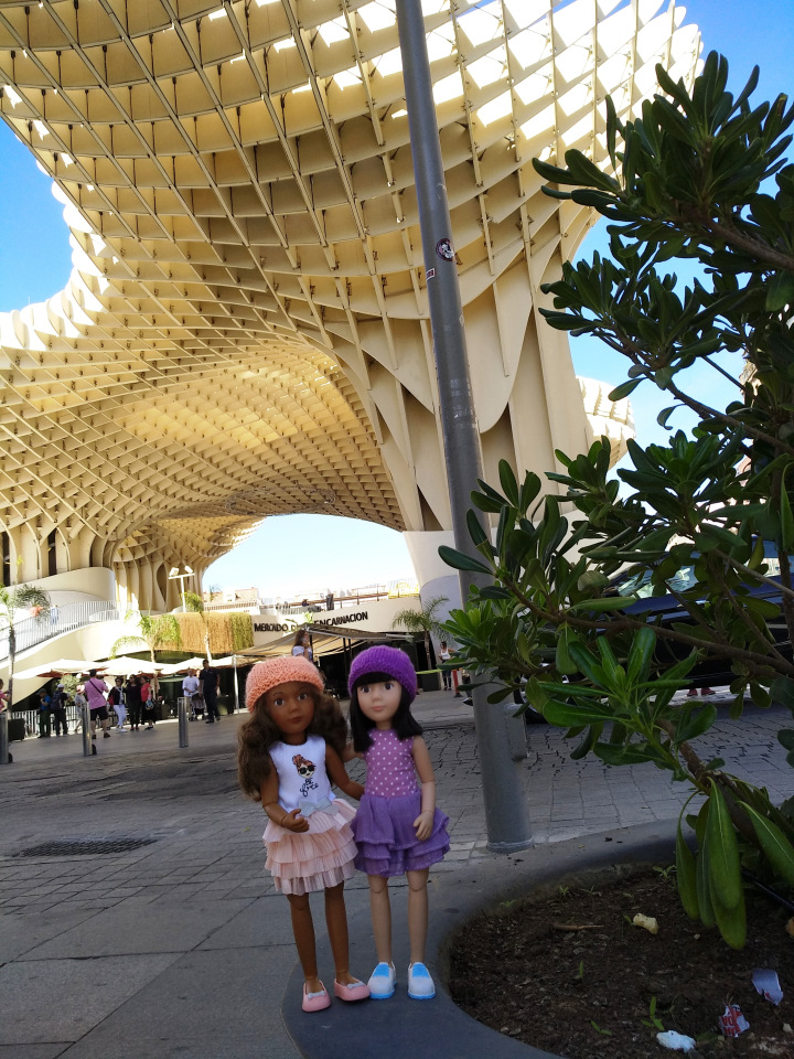 Тайна моего имени. Часть 8. Продолжение. Испания, Севилья. Удивительные вещи