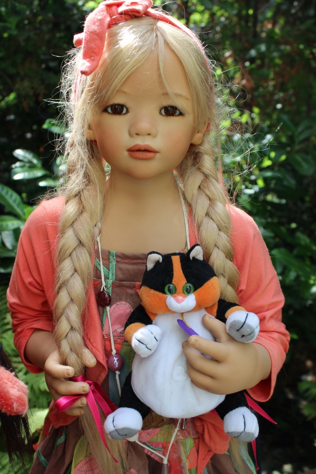 Две сестрички, две Анны Лу - часть вторая. Оранжевый бум