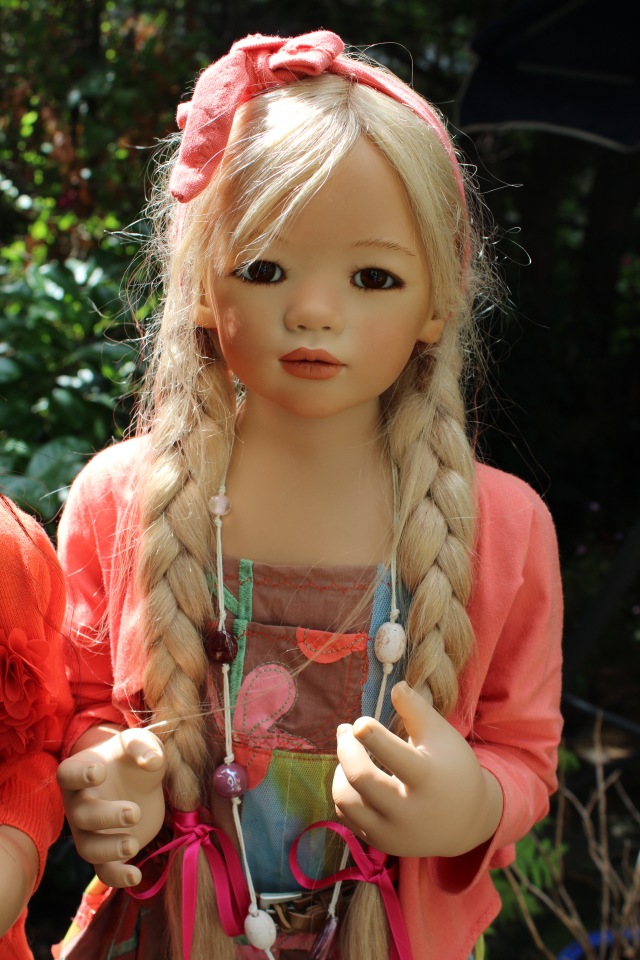 Две сестрички, две Анны Лу - часть вторая. Оранжевый бум