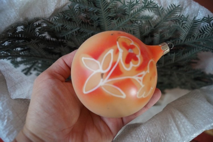 Откроем коробки из детского сада