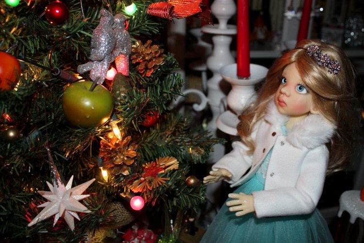 Снежинка Талисса и Новогодняя елка