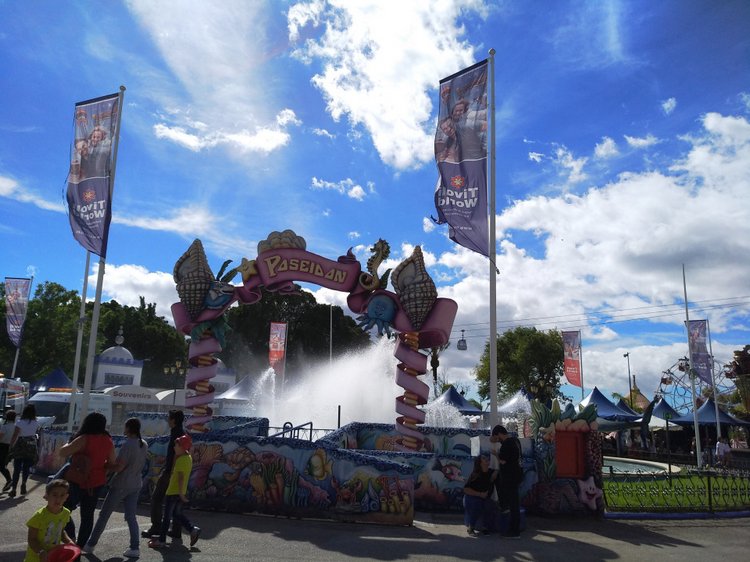 Тайна моего имени. Часть девятая. Испания, Бенальмадена, Парк Тиволи. Лесли путает все планы