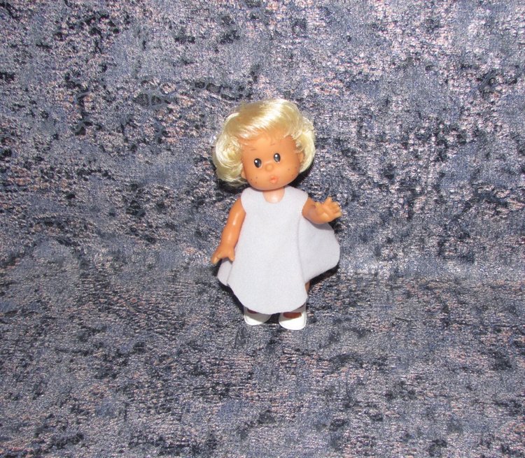 Моя новая девочка Ева и её друзья (куколки ГДР Werk Schalkau-косолапки)