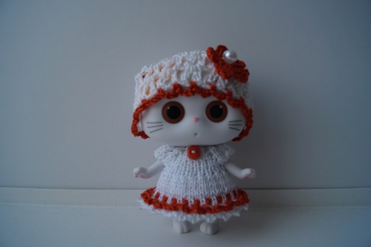 Модные котятки. Лили и Басик в обновках