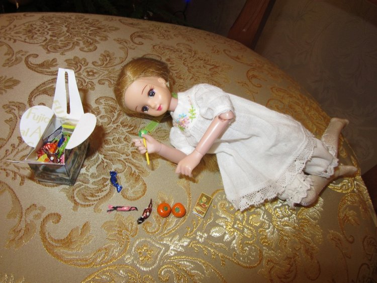 Новогодний сюрприз для Хелены