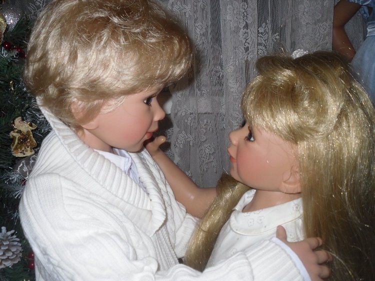 "Мальчик с девочкой дружил..." или истории кукольной любви с элементами ностальгии