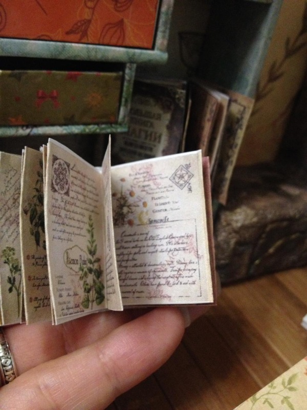 Книжный домик — Кукольная миниатюра своими руками: еда (фото 9)