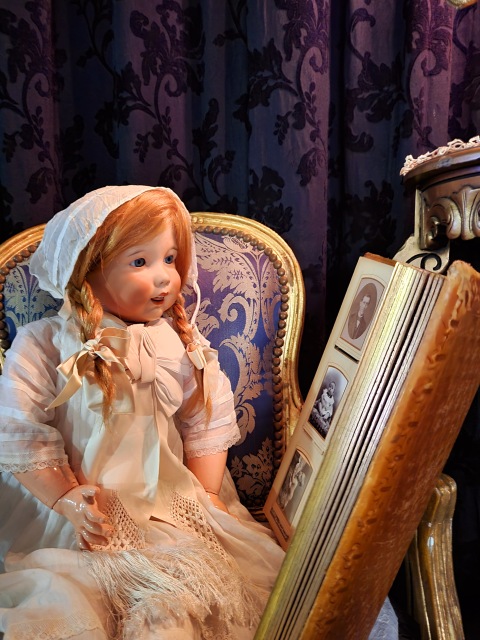 Рождественский вечер маленькой девочки (фото 2)