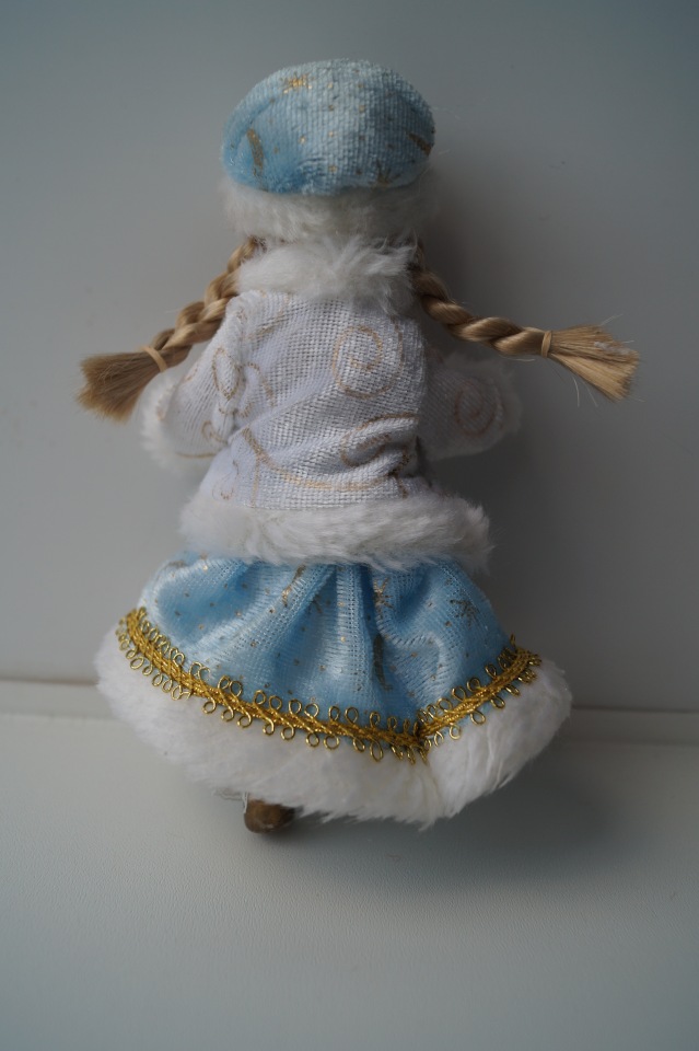 Вторая выписка января. Фарфоровая Снегурочка стала как новенькая. Зайчик снова видит. Как исправить западающий глазик у