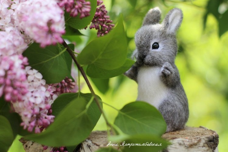 Заинька — Валяные игрушки из шерсти: сухое валяние (фото 2)