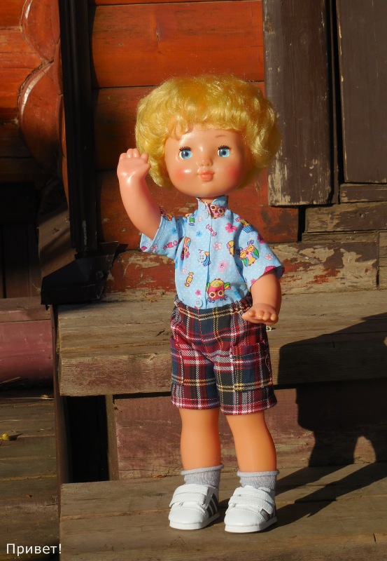 Маленькая история в картинках про друзей или мой не богатый опыт рисовок и пошива одежды для советских кукол (фото 4)
