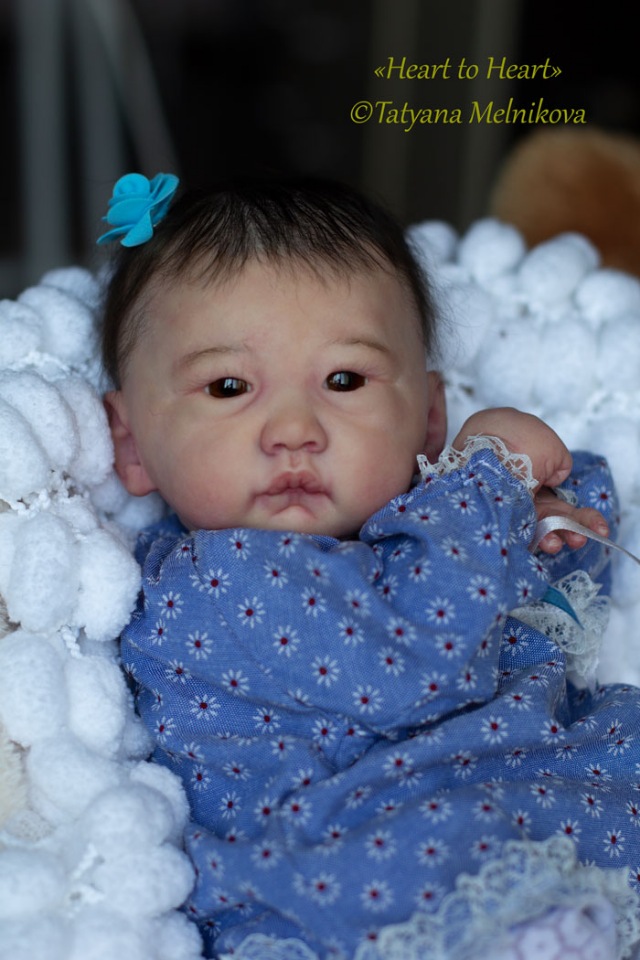 Вот такая азиатская бэбичка Ellory
