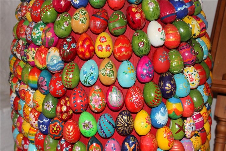 Накануне Светлого Праздника Пасхи. Старица, Свято-Успенский монастырь