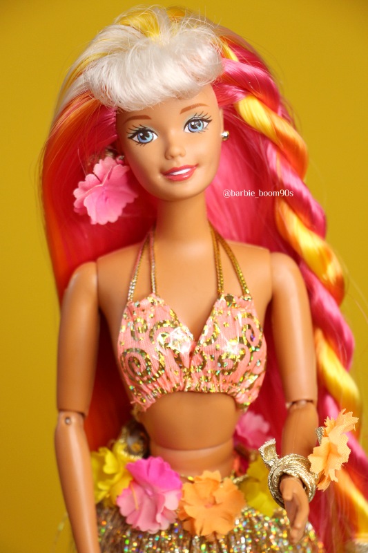 Презентация посылок — Куклы Barbie (Барби): Looks (фото 9)