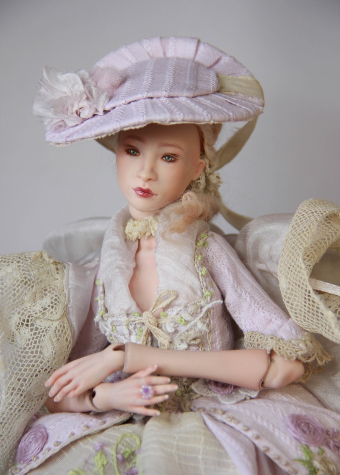 Маркиза М. Фарфоровая шарнирная кукла