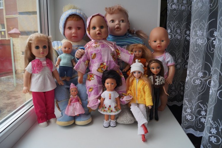 Первая выписка ноября. Починка шейного крепления у Братц, утерянная кисть восстановлена, как привести в порядок фабричную