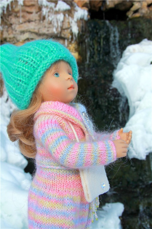 Зимняя прогулка Сони. Уникальная кукла от Сильвии Наттерер