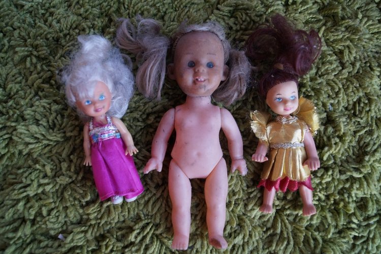 Куклы с разным состояние здоровья долго стояли в очередь у дверей кукольной лечебницы | Бэйбики Куклы с разным состояние здоровья долго стояли в очередь у дверей кукольной лечебницы