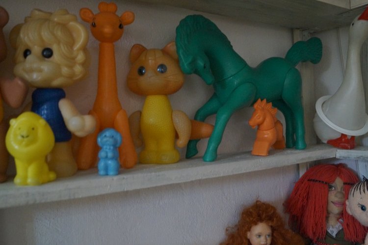 Обзор пластмассовых игрушек СССР, которые живут в моём музее | Бэйбики Обзор пластмассовых игрушек СССР, которые живут в моём музее