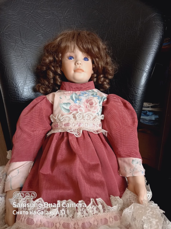 Что за девочка такая!? Помогите опознать куклу (фото 2)