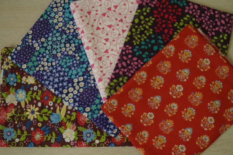 Третья июльская выписка. Вылечила восемь кукол СССР! И всем сшила наряды - за неделю