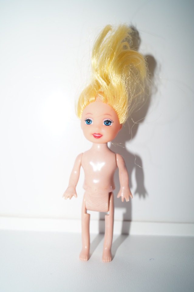 Вторая выписка января. Фарфоровая Снегурочка стала как новенькая. Зайчик снова видит. Как исправить западающий глазик у