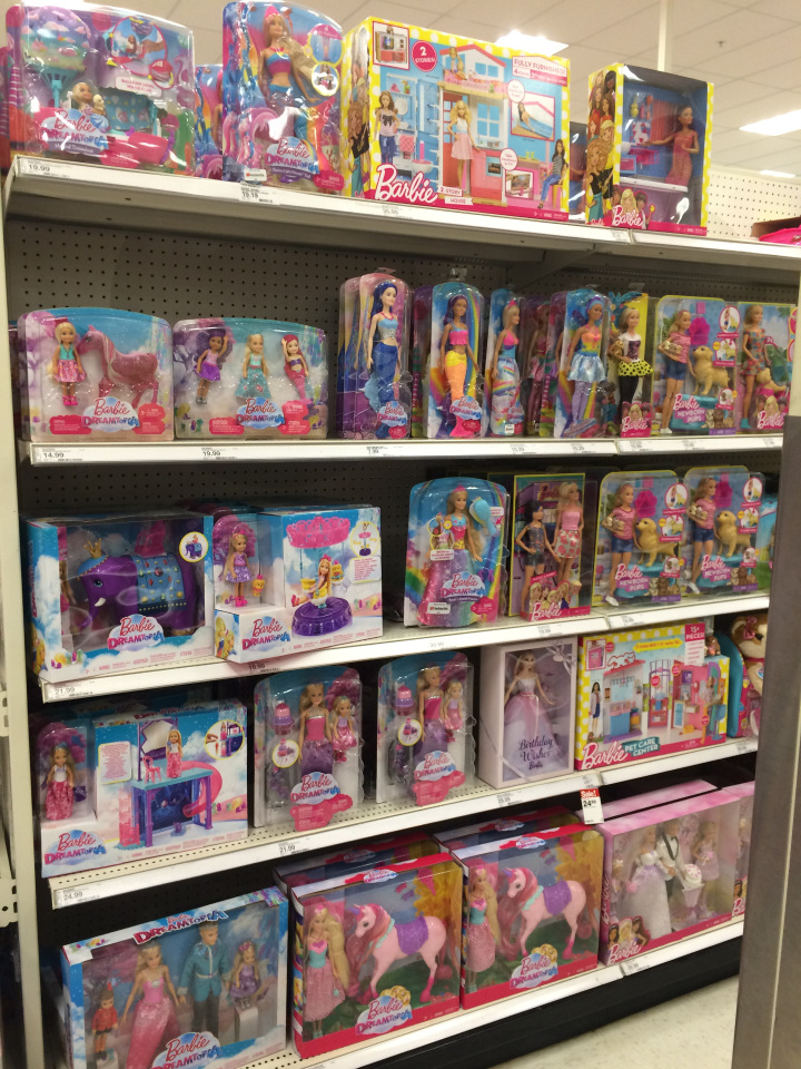А не пройтись ли нам по магазинам? универмаг Target, детский отдел