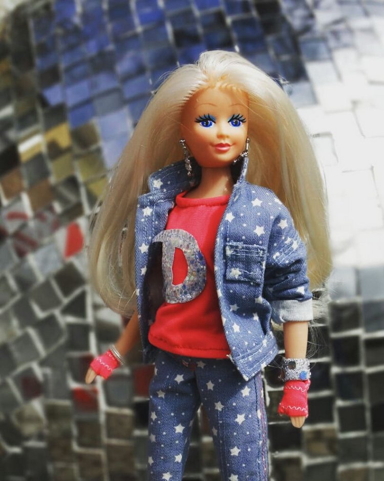 Стиль 90-х для российских кукол (фото 6)