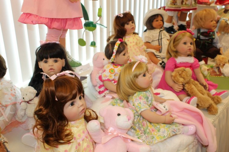 Летняя встреча коллекционеров в магазине кукол. Заключительная часть