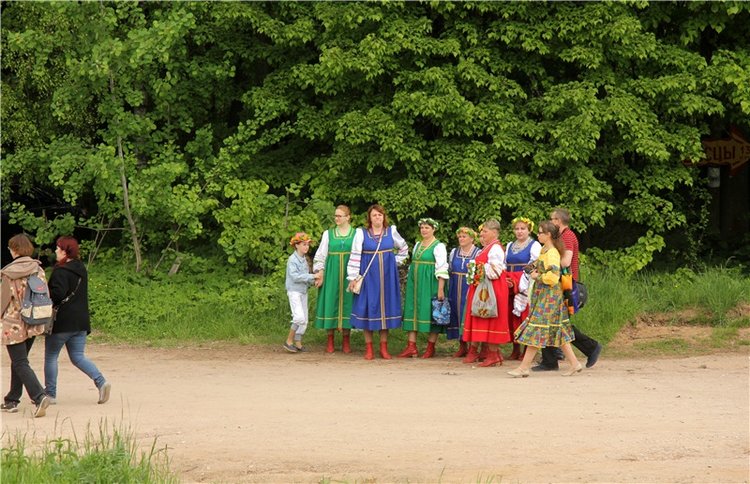 "Троицкие гуляния" в Василёво, 2017 год. Архитектурно-этнографический музей под открытым небом "Василёво" (фото 5)